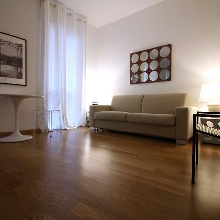 Brera - Fiori Chiari Charme Apartment Milan Exterior photo