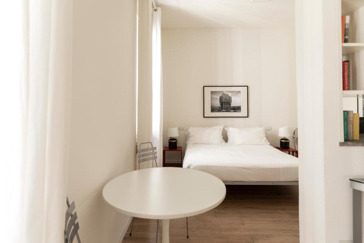 Brera - Fiori Chiari Charme Apartment Milan Exterior photo